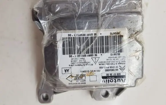 Citroen C3 Picasso Airbag control unit/module 9673654980