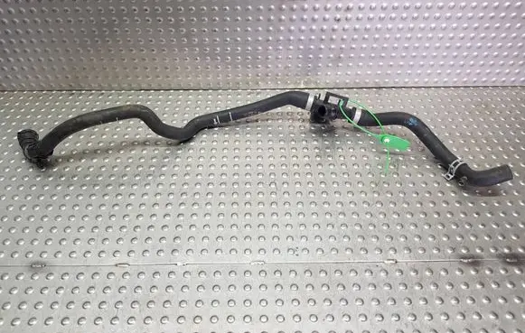 BMW 3 G20 G21 Engine coolant pipe/hose S26371049 6820573 9475244