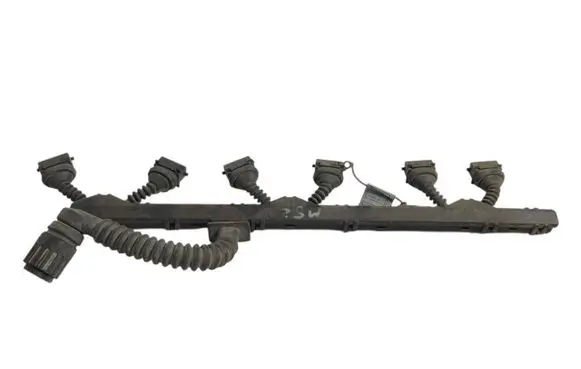 BMW 5 E39 Ignition plug leads 1744589 1744590