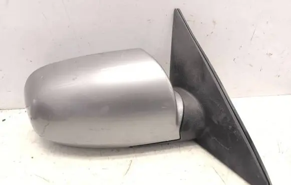 Hyundai Sonata Front door electric wing mirror E4012274