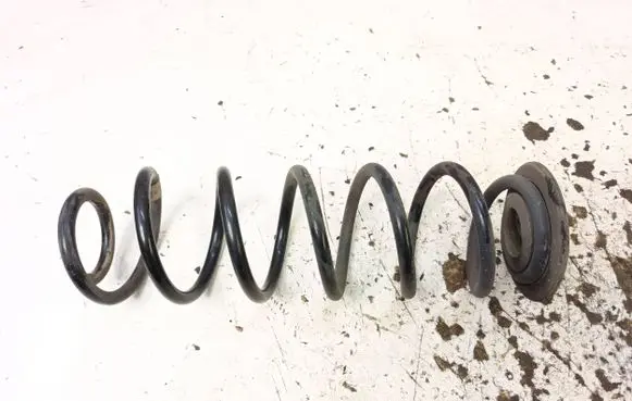 Volkswagen Golf VII Rear coil spring 5Q0511121