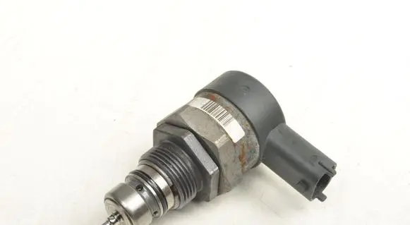 Volvo XC60 Fuel pressure sensor 31216313