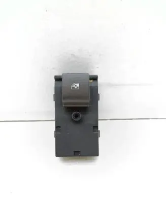 Opel Zafira C Electric window control switch 13301889