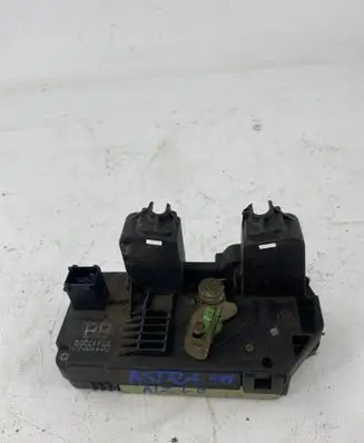 Opel Astra G Rear door lock 98561158