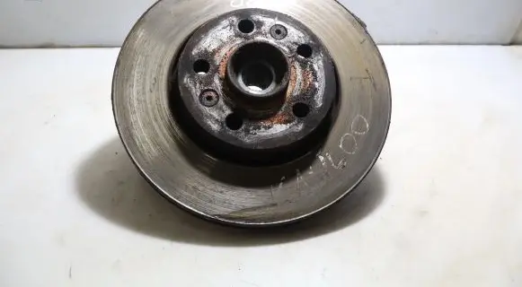 Renault Kangoo II Front wheel hub spindle knuckle