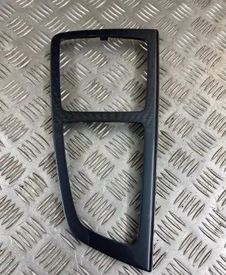 Audi Q7 4M Gear shifter surround trim plastic 4M2863321