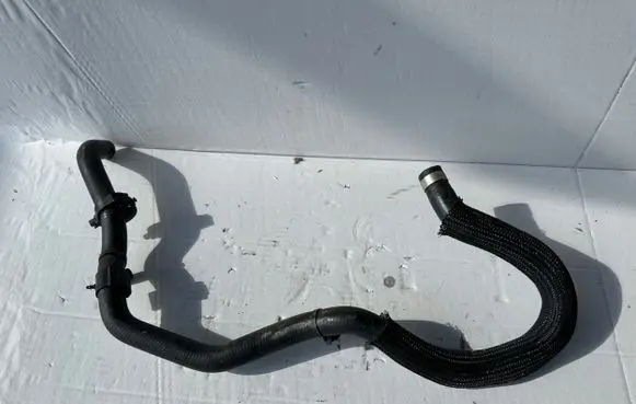 Ford Kuga III Engine coolant pipe/hose