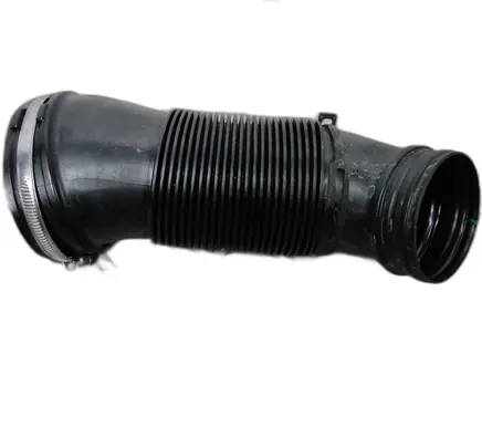 Volkswagen Polo VI Intercooler hose/pipe 5Q0129684C