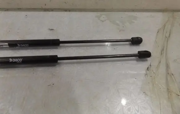 Fiat Stilo Tailgate strut 