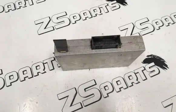 Audi A4 S4 B7 8E 8H Bluetooth control unit module 8P0862335C