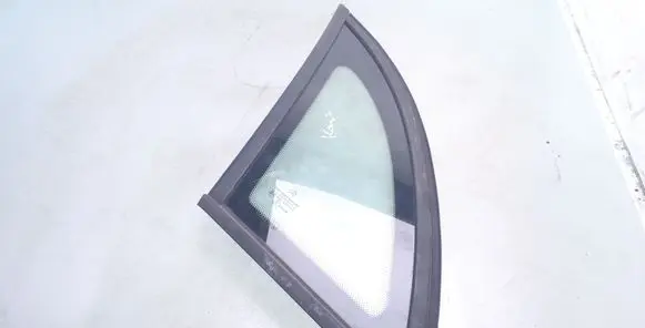 Citroen C5 Rear side window AS2