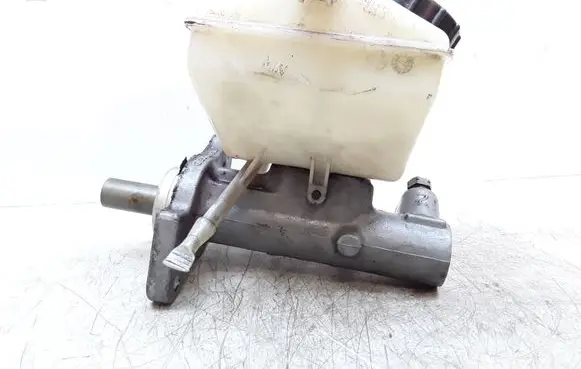 Volvo XC90 Master brake cylinder 8683272