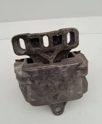 Volkswagen Golf IV Engine mount bracket 1J0199555