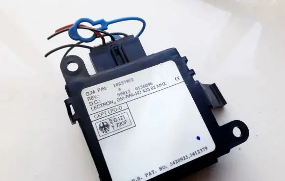 Opel Sintra Other control units/modules 10257902 GM-RFA-XO