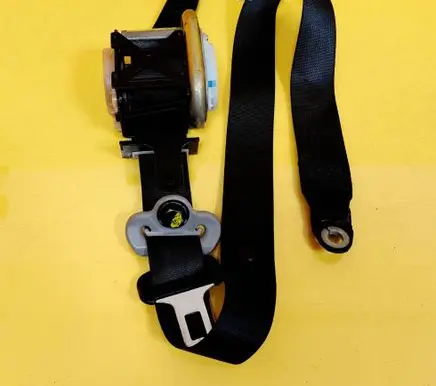 Nissan Almera Tino Front seatbelt 86884BU071