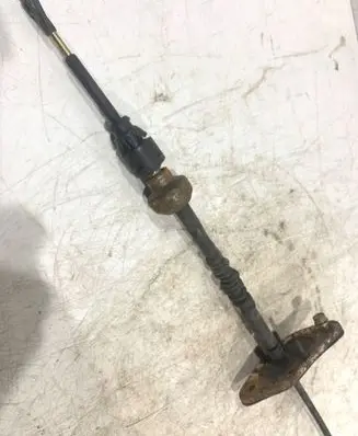 Mitsubishi Outlander Gear shift cable linkage 