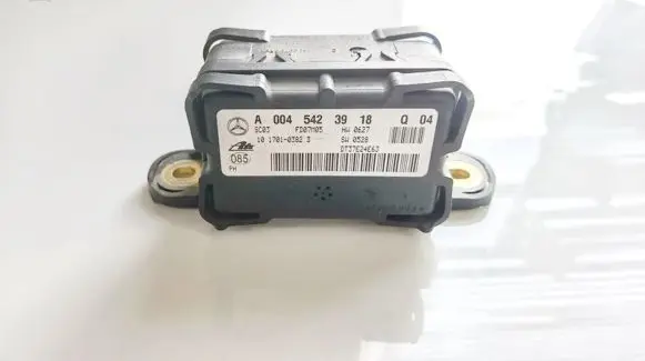 Mercedes-Benz ML W164 ESP acceleration yaw rate sensor a0045423918 10.1701-0382.3