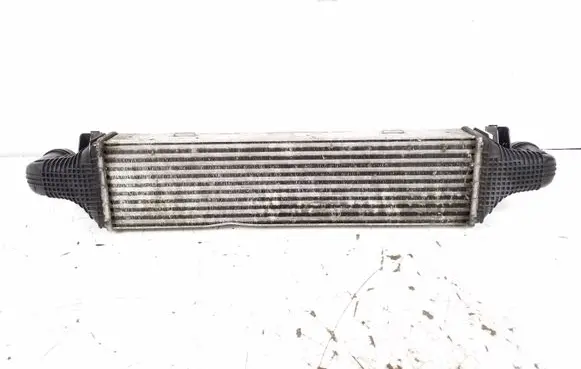 Mercedes-Benz E W212 Intercooler radiator A2045000200