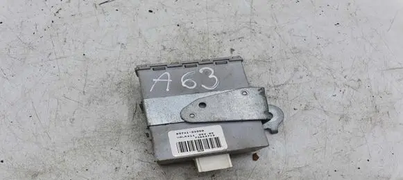 Toyota Corolla E120 E130 Door central lock control unit/module 8974102050
