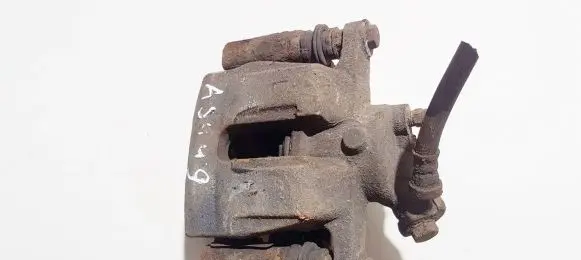 Land Rover Discovery 3 - LR3 Rear brake caliper
