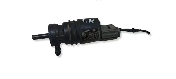 BMW 3 E90 E91 Windscreen/windshield washer pump 7302589