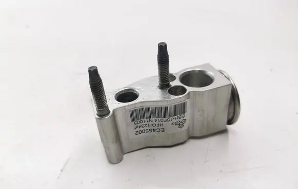 Peugeot 308 Air conditioning (A/C) expansion valve EC455002 HFO1234YF