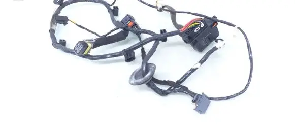 Opel Zafira B Front door wiring loom 13158701