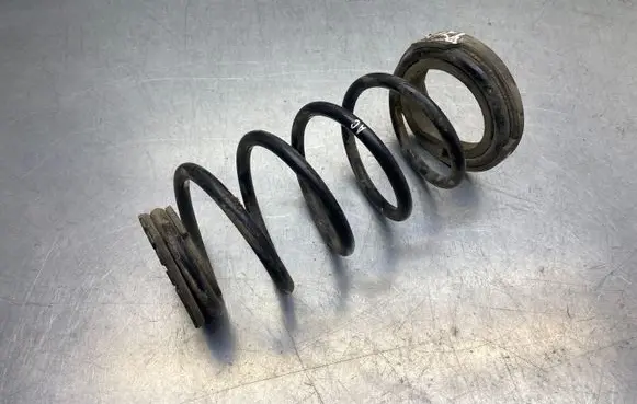 Opel Corsa D Front coil spring