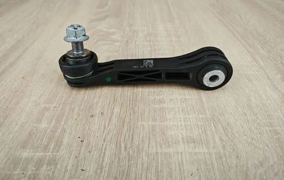 BMW X6 G06 Rear anti-roll bar/stabilizer link 6882924