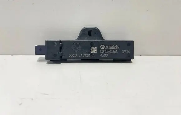 BMW X5 G05 Keyless system antenna 5A1D0B1