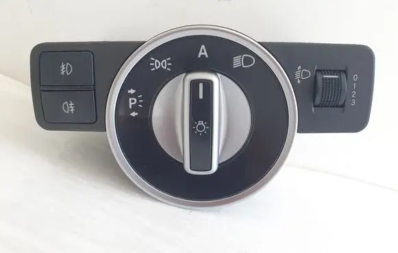 Mercedes-Benz C W204 Light switch A2049058002