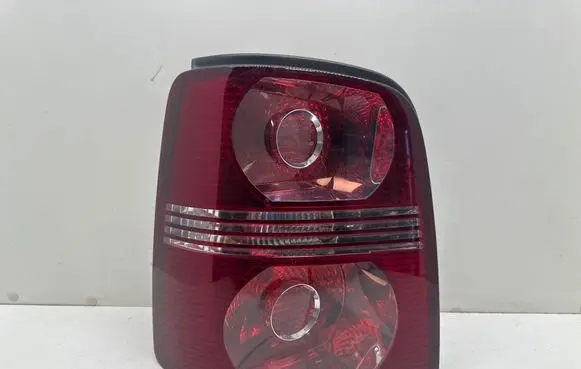 Volkswagen Touran I Rear/tail lights 1T0945095 1T0945111