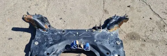 Citroen C4 II Engine mount bracket