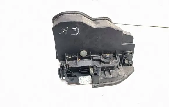 BMW X5 E70 Rear door lock 7318413