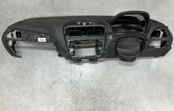 BMW 1 F20 F21 Dashboard 178010153 9241362 924136213170