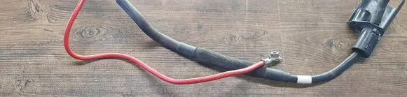 Volkswagen Caddy Positive cable (battery) 