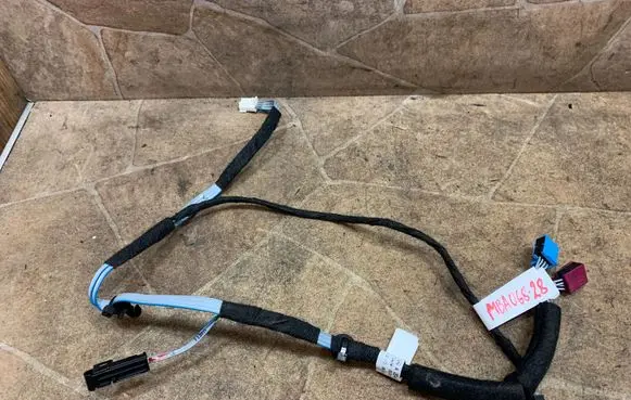 Mercedes-Benz E C207 W207 Other wiring loom A2045402710