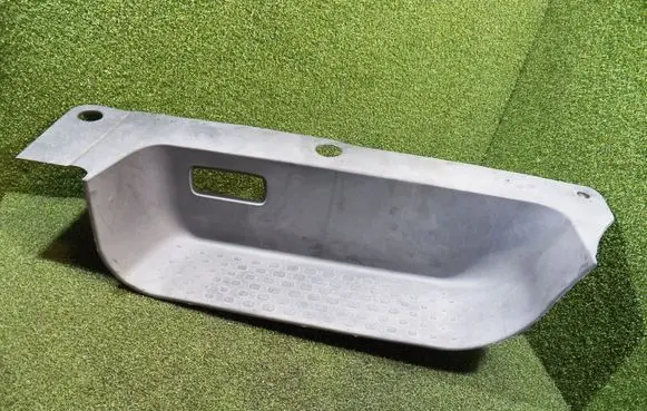 Opel Vivaro Front sill trim cover 93450152 769518239R