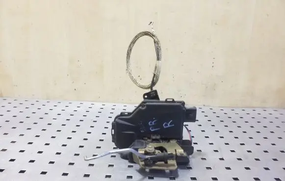 Front door lock