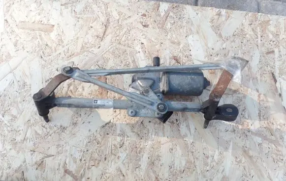 Opel Corsa D Front wiper linkage and motor 13182340