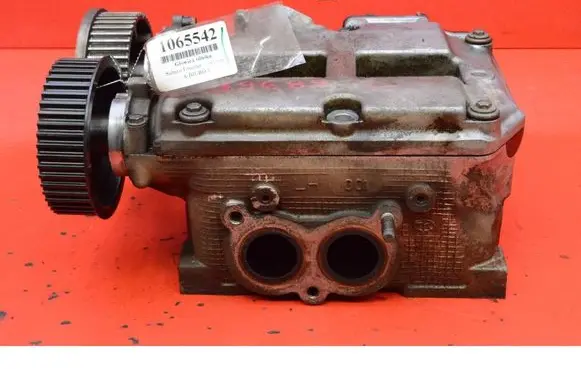 Subaru Forester SF Engine head 