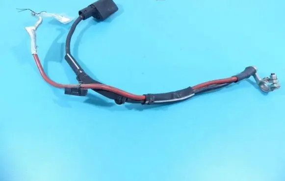 Seat Leon (5F) Positive cable (battery) 5Q0971228K IMPRK1351394