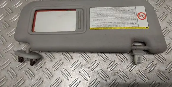 Toyota Yaris Sun visor