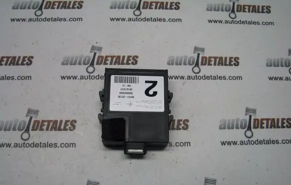 Toyota Auris 150 Door control unit/module 8974102130