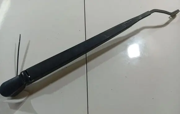 Peugeot 1007 Front wiper blade arm 9646459980