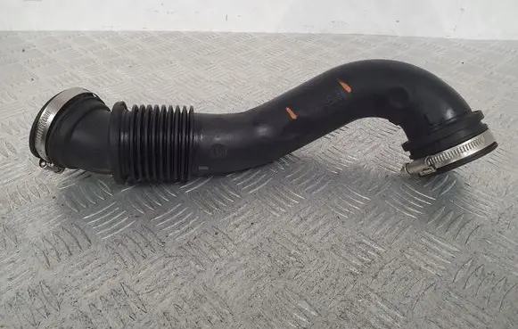 Ford B-MAX Air intake duct part C1B19C623AC