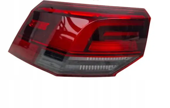 Volkswagen Golf VIII Rear/tail lights 5H0945095C