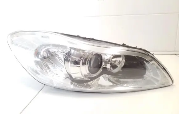 Volvo C30 Headlight/headlamp 31299827 1307329269
