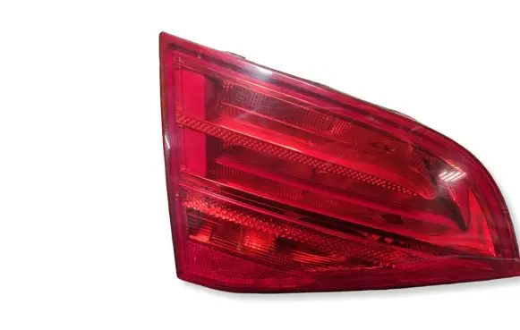 Audi A4 S4 B8 8K Tailgate rear/tail lights 8K9945093 200911L