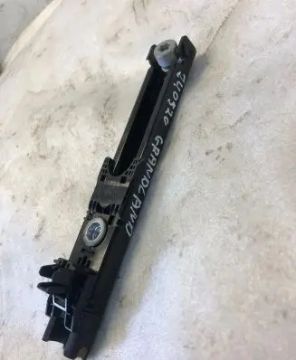 Opel Grandland X Seat belt adjustment rail 9813550780